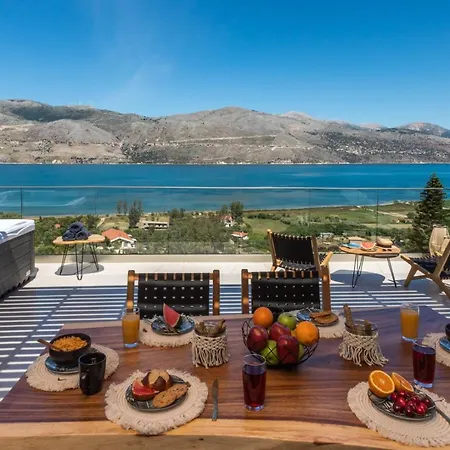 Moncasa Your Ionian Ferienhaus *